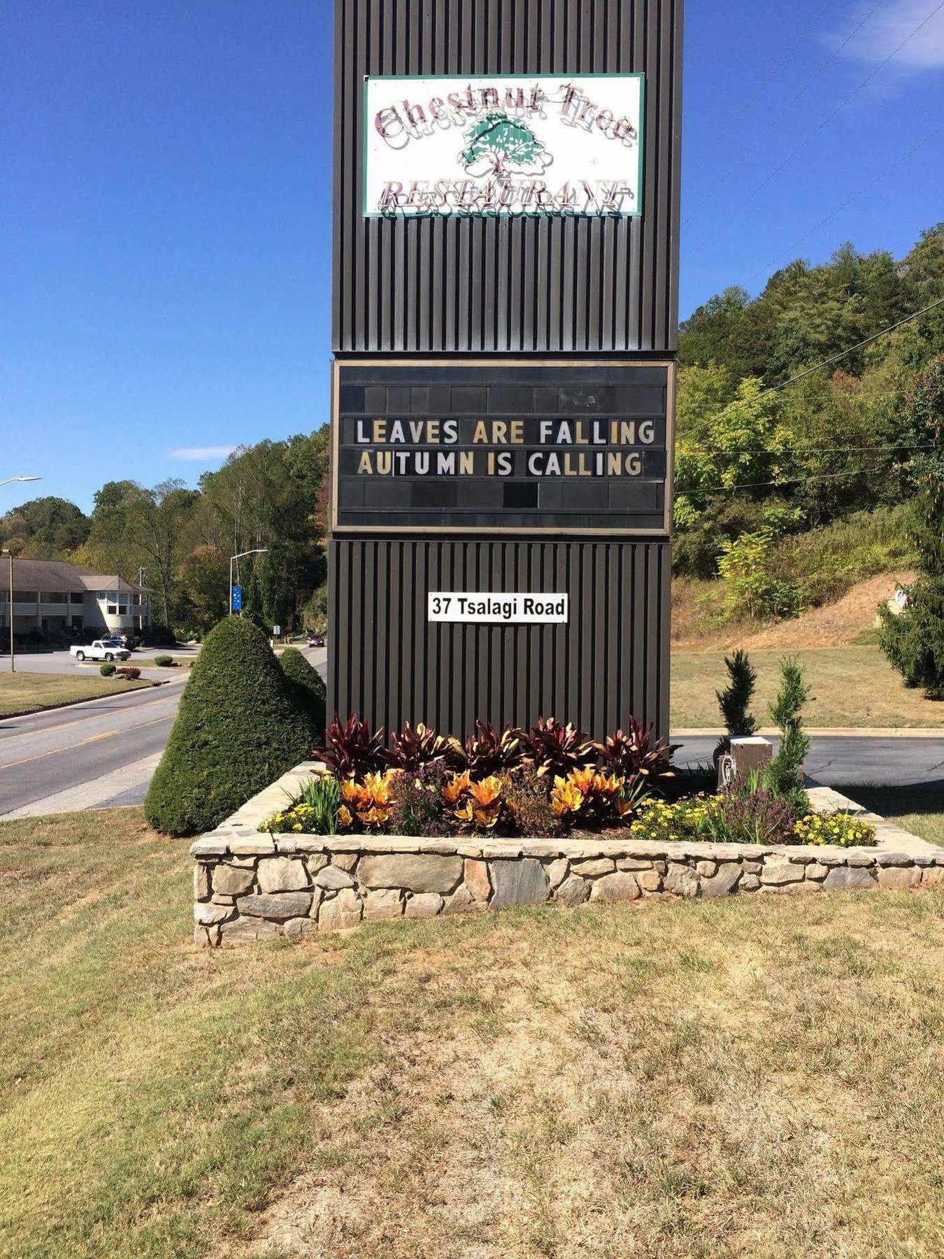 Chestnut Tree Inn - Cherokee Exterior foto